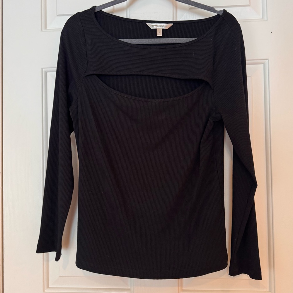 Banana Republic Ribbed Cut Out Long Sleeve Shirt, Large